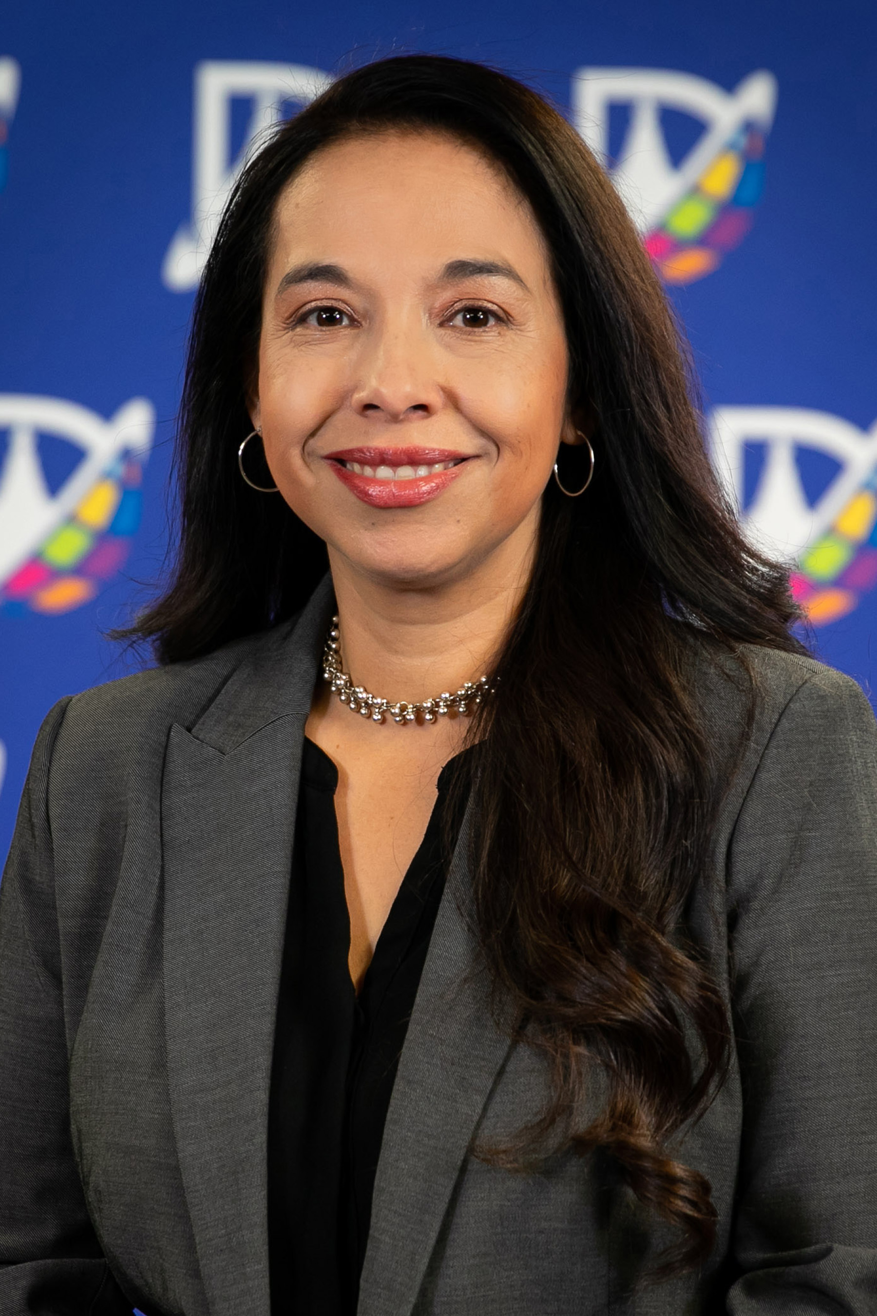 J. San Miguel-Lozano, Principal